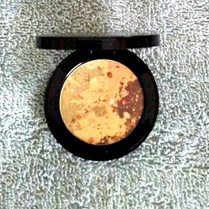 NWT Vincent Longo Etherea eyeshadow amazing color!